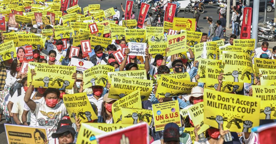 Protesters in Mandalay call for an end to the military coup regime and restoration of civilian rule in Myanmar on February 22, 2021. (Photo: Kaung Zak Hein/SOPA Images/LightRocket via Getty Images)