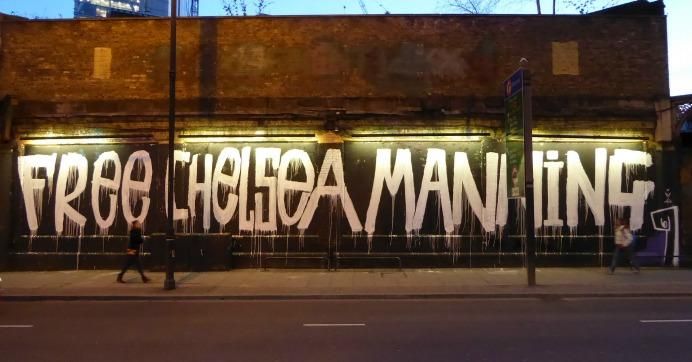Free Chelsea Manning graffiti