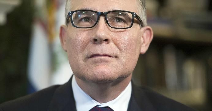 Scott Pruitt's Super PAC, Liberty 2.0, "can keep raising money from the corporate interests he is charged with regulating," notes reporters. (Photo: AP)