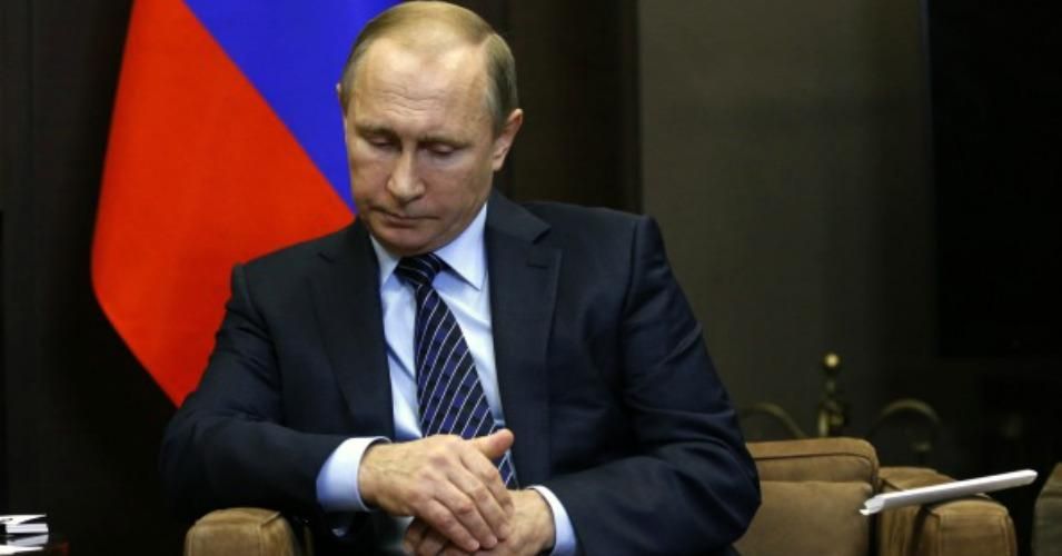 "After what happened yesterday we can't rule out [the possibility of] new incidents, and, if such incidents occur, we will have to react in one way or another," Russian President Vladimir Putin told reporters. (Photo: AP)