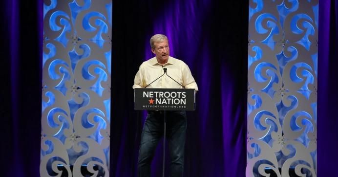 "A lot of people in the Democratic establishment will privately tell me that they agree, but when I ask them if they are willing to step up and take action—to take a stand publicly—I get a lot of long-winded nonanswers," billionaire environmentalist Tom Steyer said during Netroots Nation's annual gathering on Thursday.