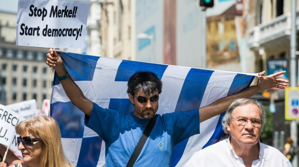 Despite the overwhelming anti-austerity vote in early July, Greek government capitulates to mandate of European creditors. (Photo: AdolfoLujan/cc/flickr)