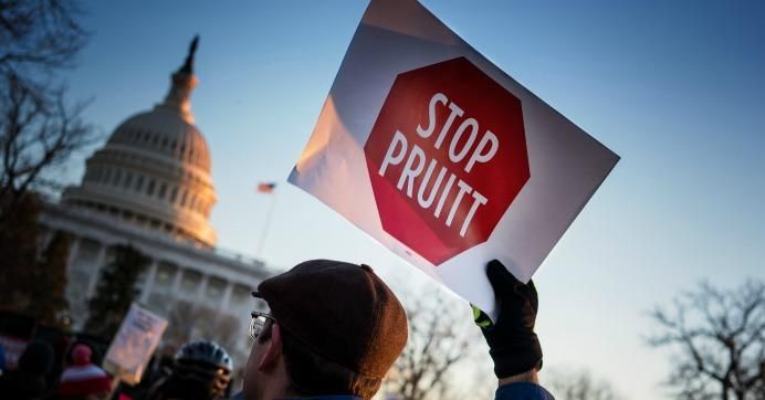 Activists protest the nomination of Environmental Protection Agency administrator Scott Pruitt. (Photo: Lorie Shaull/cc/flickr)