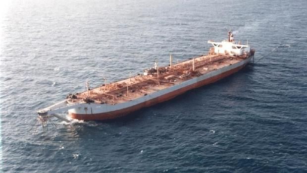 A file photo shows the FSO Safer supertanker permanently anchored off Yemen's Red Sea coast, west of Hodeida. 