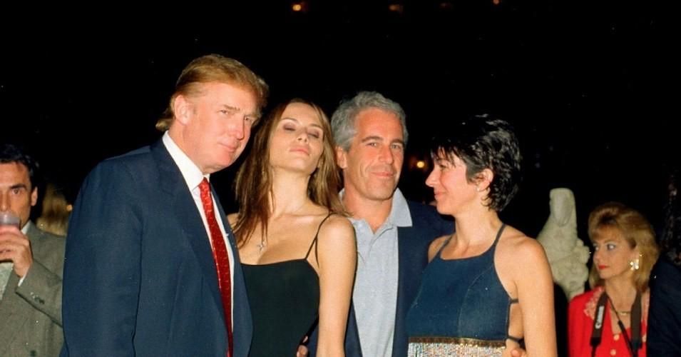 Donald Trump poses for a picture with Jeffrey Epstein in 2000. 