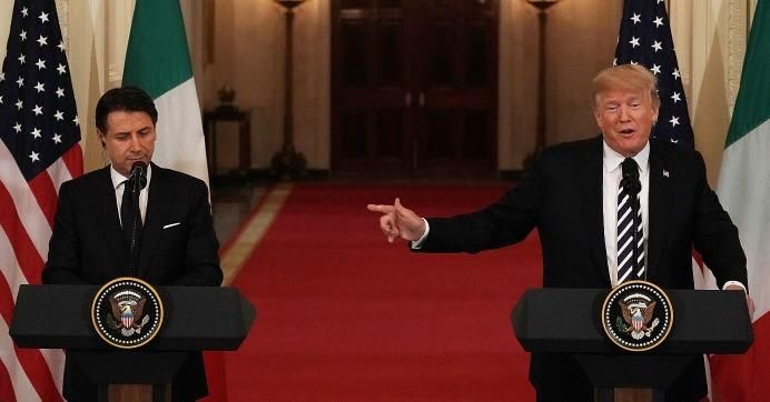 U.S. President Donald Trump (R) and Italian Prime Minister Giuseppe Conte (L)