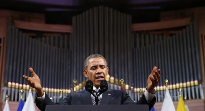 President Barack Obama delivers a speech Palais des Beaux-Arts (BOZAR) in Brussels. (Reuters)