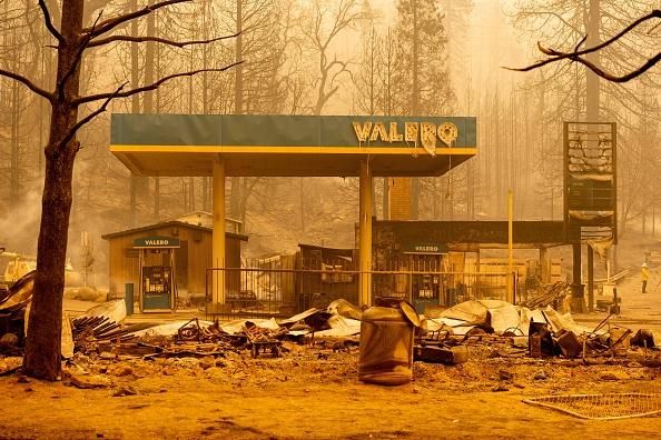 A burned Valero gas station smolders during the Creek fire in an unincorporated area of Fresno County, California on September 08, 2020. (Photo: Josh Edelson/AFP via Getty Images) 