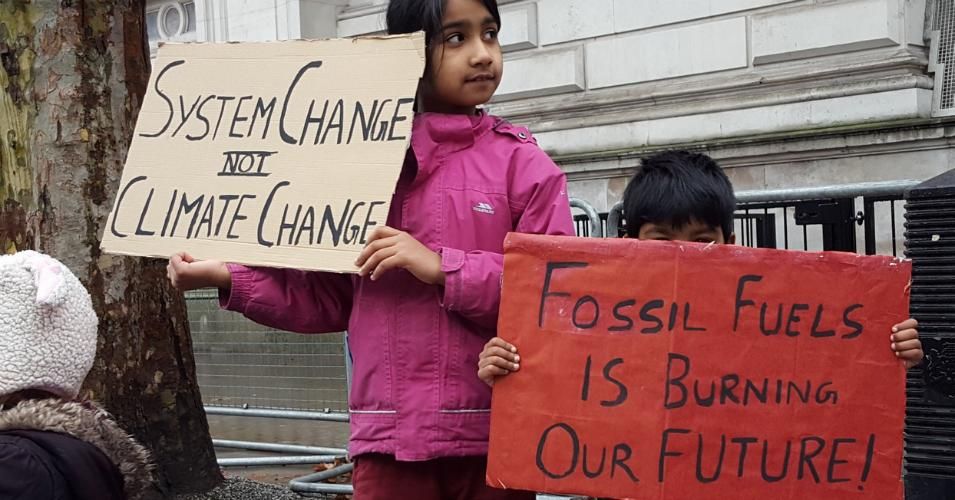 Inspired by the protests of 15-year-old Swedish activist Greta Thunberg, young activists organized strikes in London—and across the globe—on Friday to demand bold climate action. (Photo: Terry Matthews/Extinction Rebellion/Twitter)
