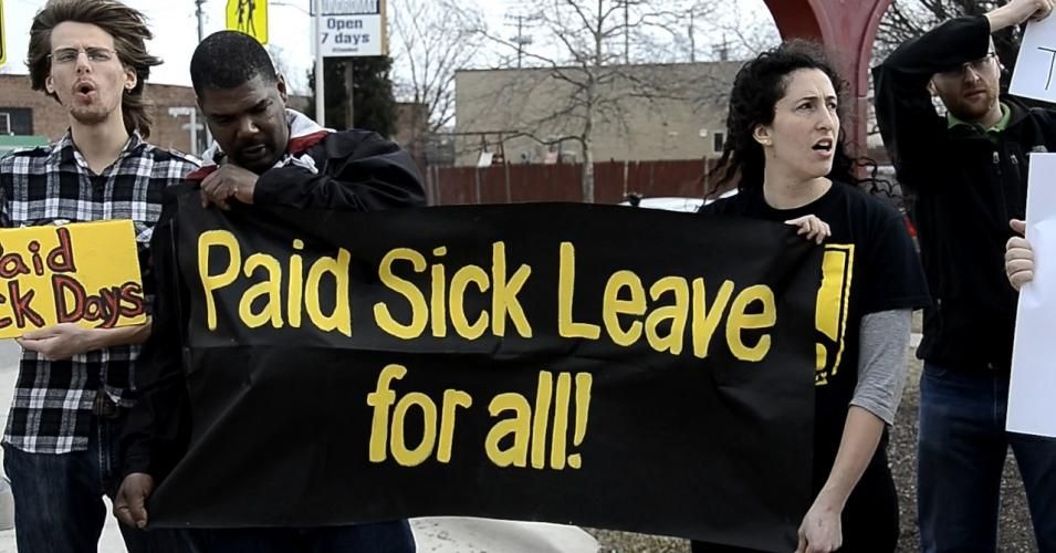 Protesters in 2015 rallied outside a Wendy's in Baltimore in support of The Healthy Working Families Act which would require businesses with 10 or more employees to provide up to seven paid sick days a year. (Image: Kim Hairston/Baltimore Sun)