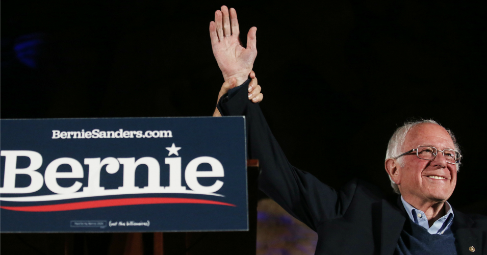 Democratic presidential candidate Sen. Bernie Sanders (I-Vt.) waves to supporters at a campaign rally on February 21, 2020 in Las Vegas, Nevada. (Photo: Mario Tama/Getty Images)