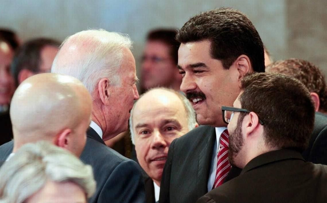 A January 2015 meeting between Venezuelan President Nicolás Maduro and Vice President Biden—unlikely to be repeated if Biden wins the presidency. (Photo: AP)
