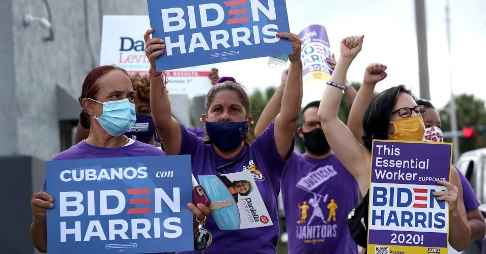People show their support as they participate in a caravan for Democratic presidential nominee Joe Biden event on October 11, 2020 in Miami Springs, Florida. (Photo: Joe Raedle/Getty Images)