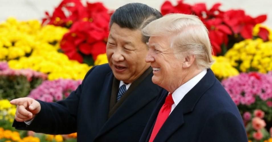 Chinese President Xi Jinping and U.S. President Donald Trump attend a welcoming ceremony November 9, 2017 in Beijing, China. (Photo: Thomas Peter-Pool/Getty Images)