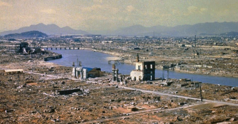 In March of 1946, eight months after the atomic bomb was dropped, the city of Hiroshima stood in ruins. (Photo: Wikimedia Commons)