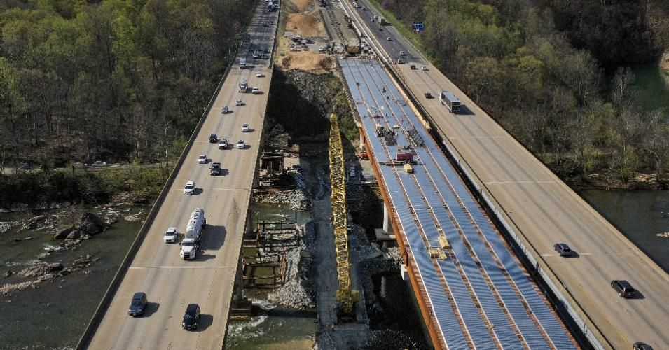In an aerial view, vehicles on Interstate 95 travel past a construction project to add three lanes to the I-95 Rappahannock River Crossing on April 6, 2021 in Fredericksburg, Virginia. (Photo: Drew Angerer/Getty Images)