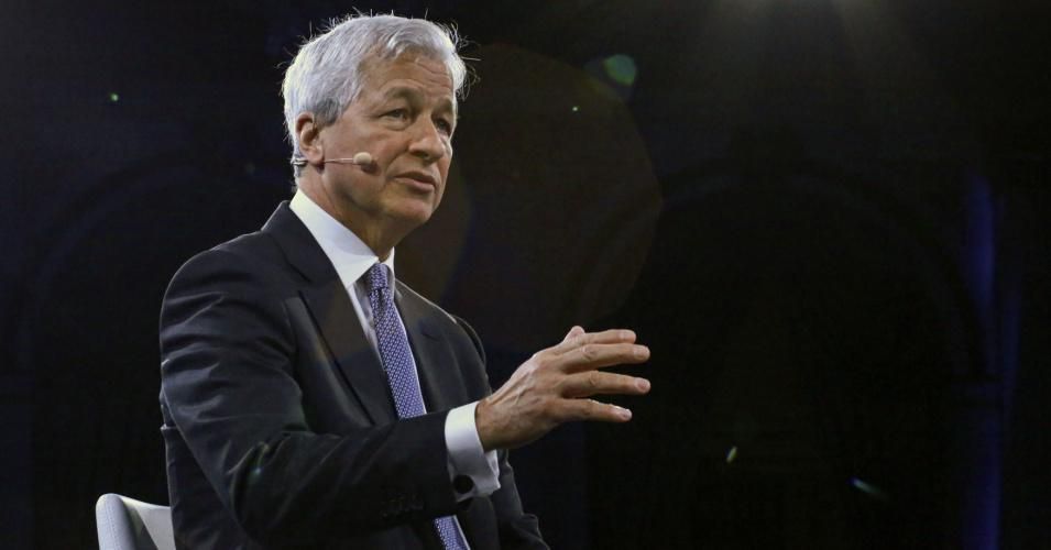 Hardly a champion of democracy, JPMorgan Chase CEO Janie Dimon piloted the corporate lobbying campaign for the Trump tax cut and led Wall Street's charge against stricter bank regulation. (Photo: Kena Betancur/AFP via Getty Images)