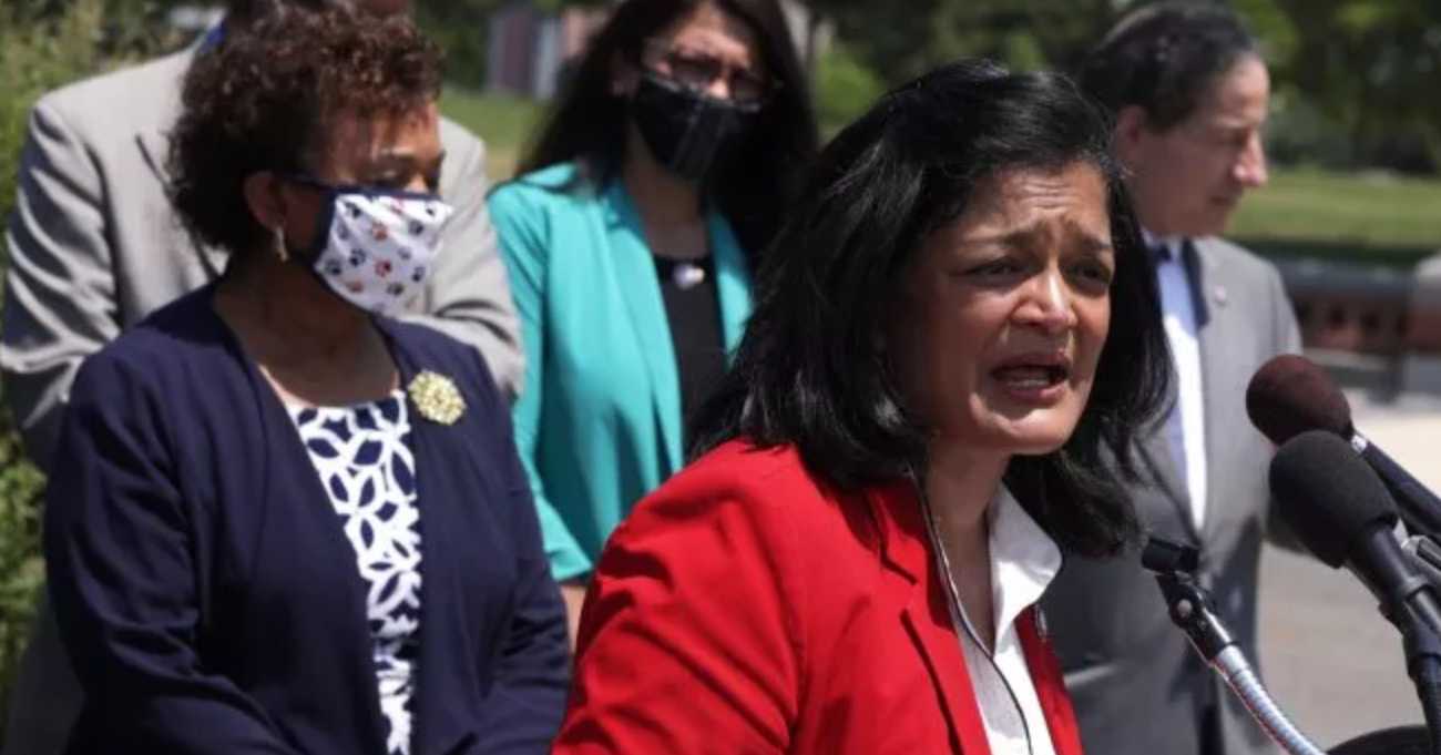  U.S. Reps. Barbara Lee (D-CA) and Pramila Jayapal (D-WA) participates in a news conference outside the U.S. Capitol May 20, 2021 in Washington, DC. The House Democrats joined Poor People’s Campaign at the news conference to call for a congressional resolution "to address poverty and low wages." (Photo: Alex Wong/Getty Images) 