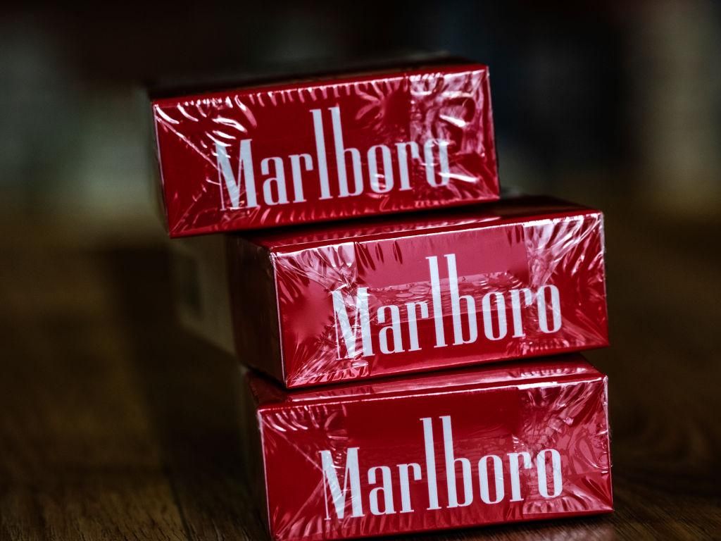 Marlboro Red cigarettes seen in a Tobacco Store. (Photo by Igor Golovniov/SOPA Images/LightRocket via Getty Images)
