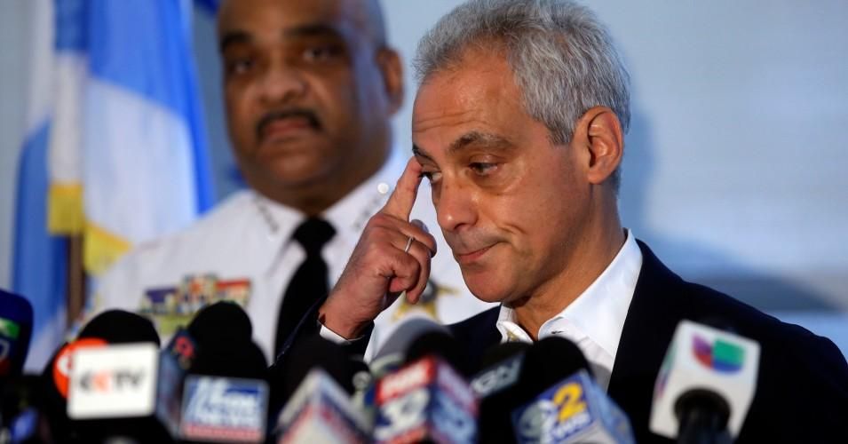 Former Chicago Mayor Rahm Emanuel speaks during a news conference at the Chicago Police Department's 6th District station on August 6, 2018. (Photo: Joshua Lott/Getty Images)