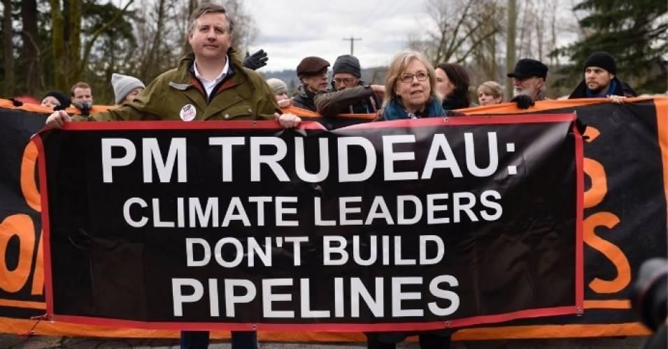 Climate campaigners in Canada and beyond and protested Canadian Prime Minister Justin Trudeau's ongoing support for the Trans Mountain Pipeline expansion project. (Photo: Greenpeace)