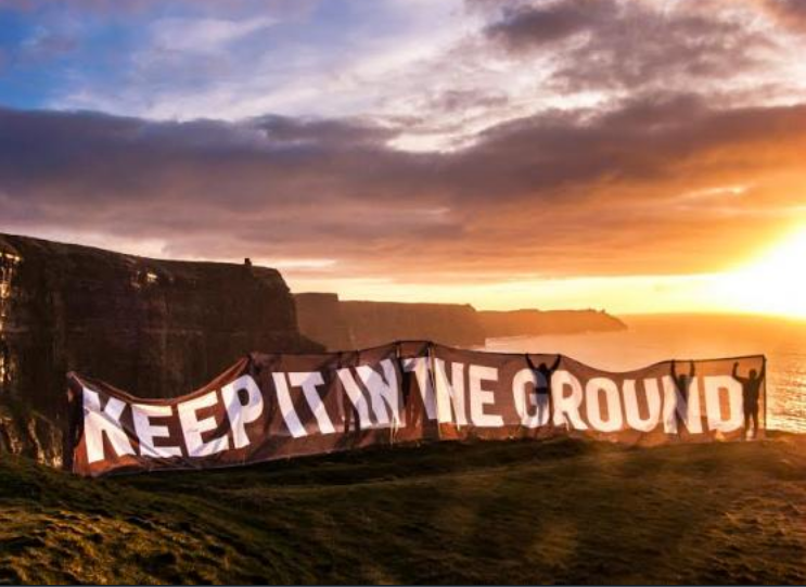 "The groundswell that’s been building around the planet for divestment derives its power from everyone working together toward the same end." (Photo: Screenshot/Twitter) 