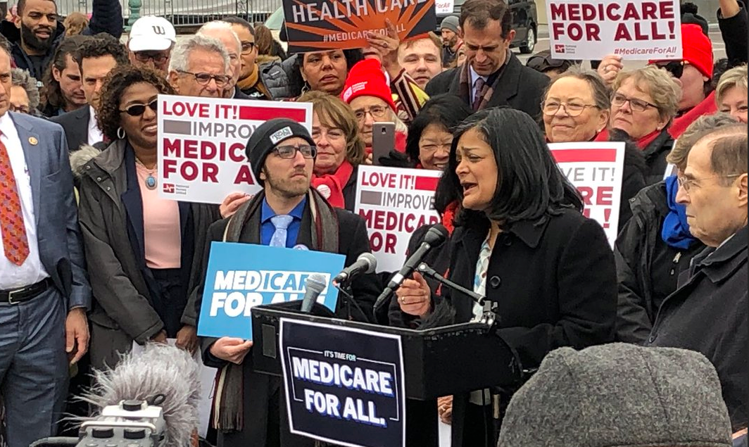 "Leaving aside the very significant economic benefits—not just human health, but economic gains—that will come from improving the national health system," writes Weissman, with Medicare for All "we can eliminate upwards of $500 billion annually in spending wasted on bureaucracy, inefficiency and excessive corporate profits." (Photo: @RepAndyLevin/Twitter)