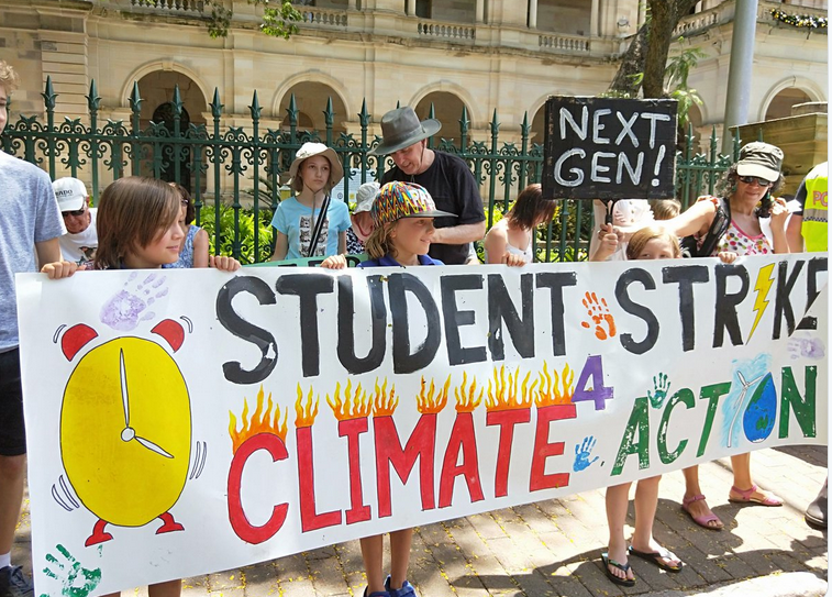 “Some people say that I should be in school instead. Some people say that I should study to become a climate scientist so that I can ‘solve the climate crisis’. But the climate crisis has already been solved. We already have all the facts and solutions.”(Photo: @StrikeClimate) 