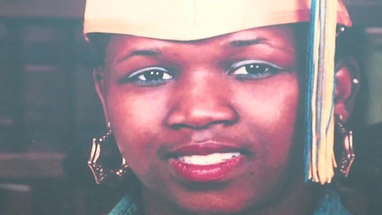 37-year-old Tanisha Anderson, who suffered from mental health isues, was killed by police in 2014 after her family members call 911 for assistance. (Photo: Anderson Family)