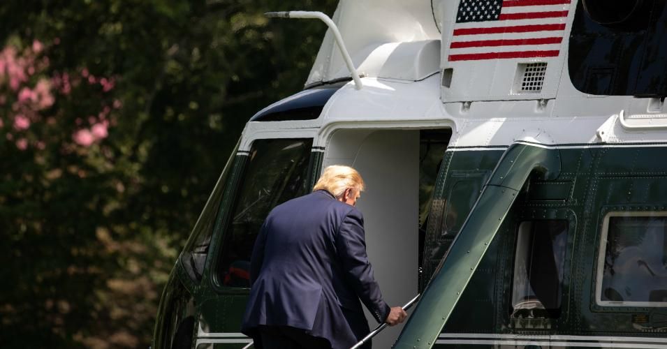 U.S. President Donald Trump boards Marine One for departure from the South Lawn of the White House in Washington, DC., on Friday, July 19, 2019. (Photo: Cheriss May/NurPhoto via Getty Images)