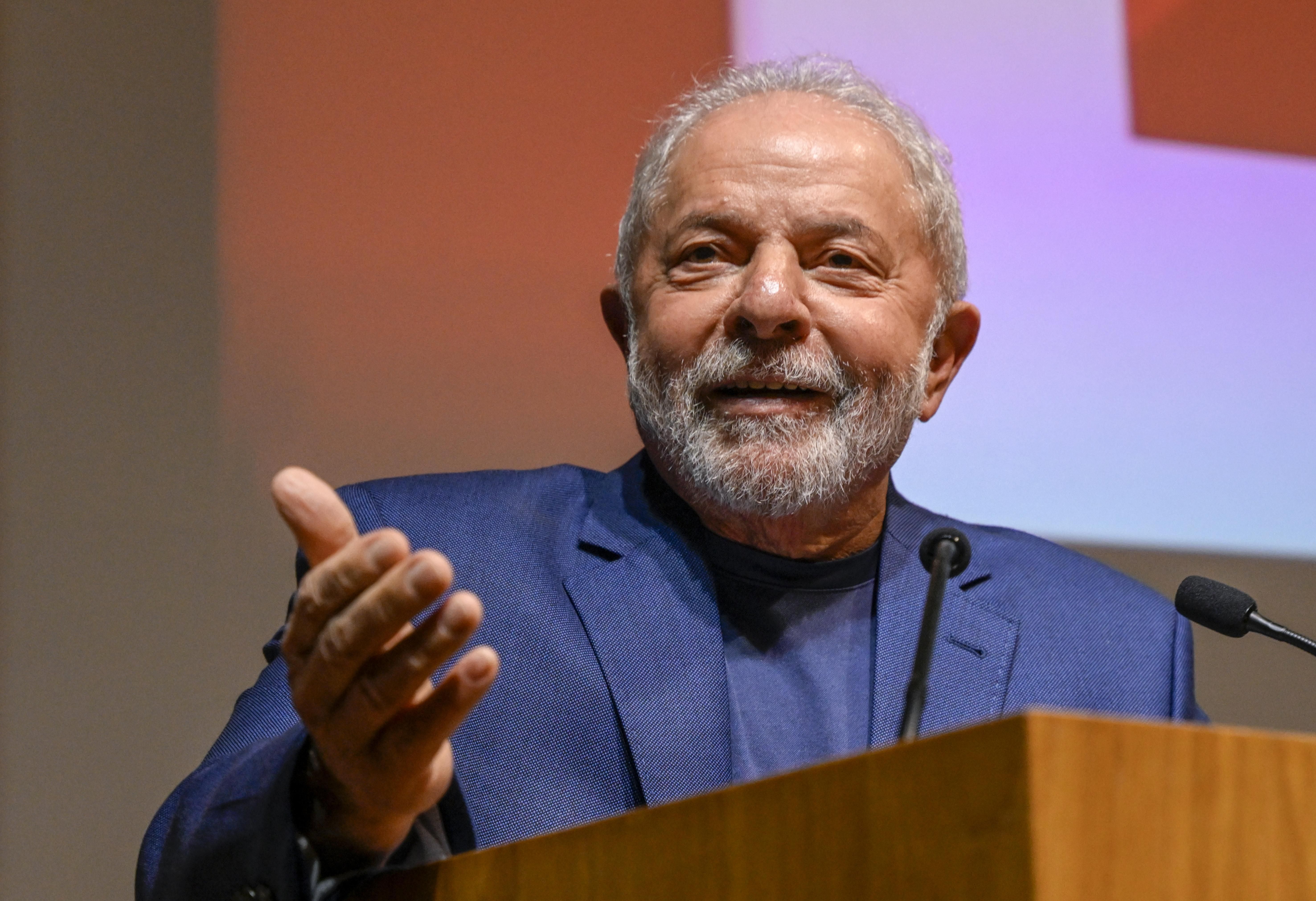 Brazilian President-elect Luiz Inácio Lula da Silva speaks in Lisbon, Portugal on November 19, 2022.