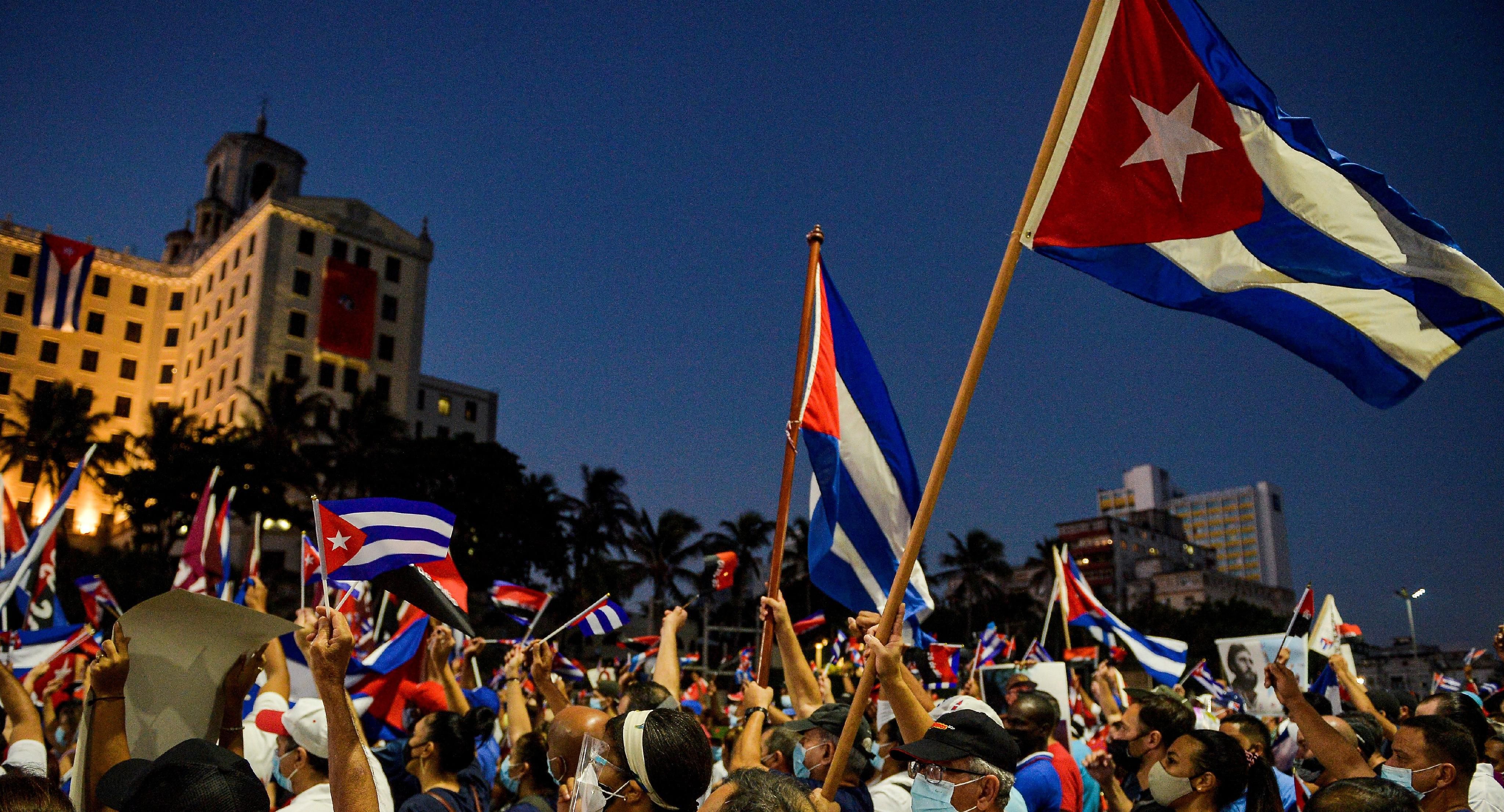 Opinion Cuba and the US The Difference Between Dictatorship and