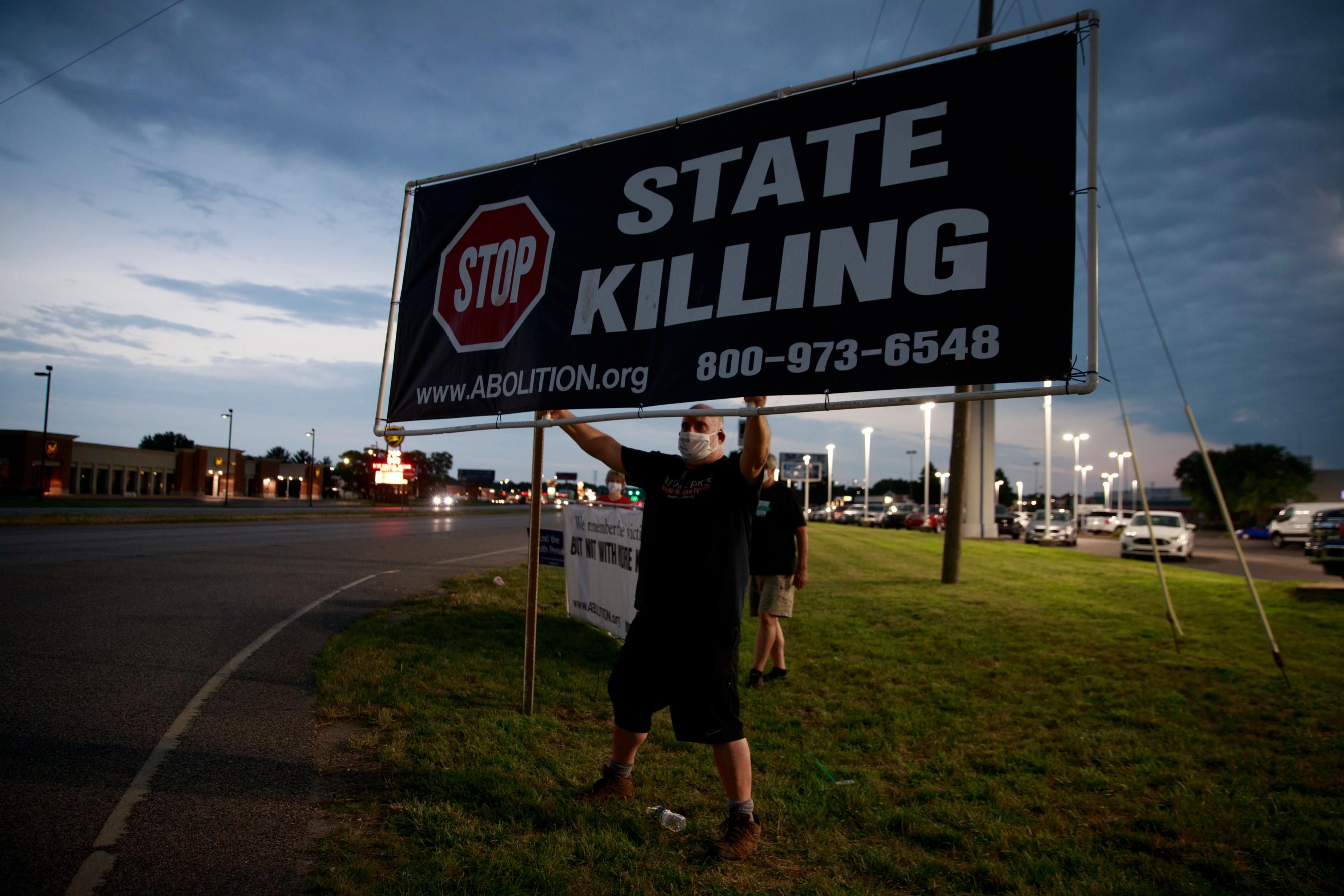 'Absolutely Barbaric' South Carolina OKs Firing Squad Executions