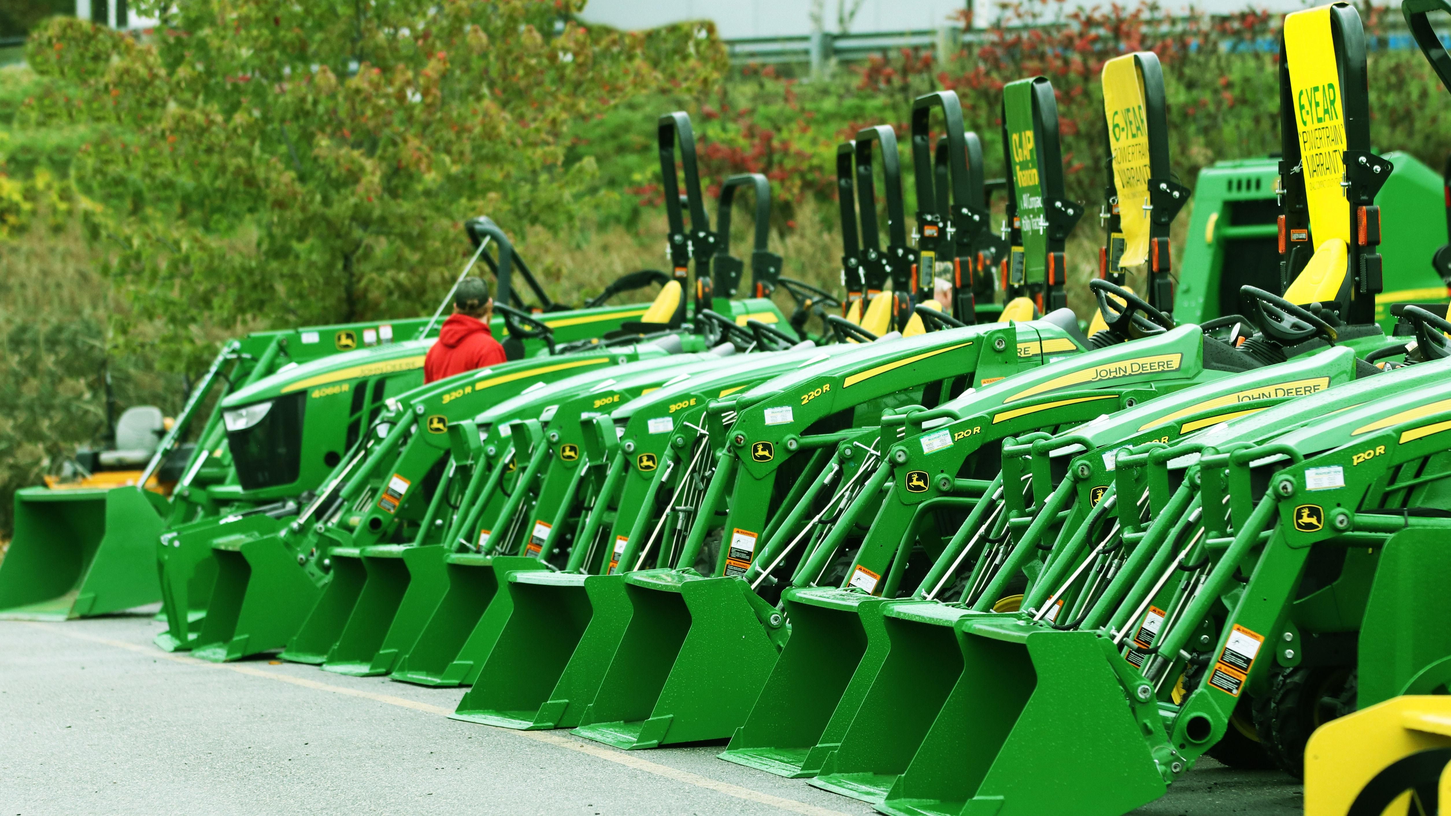 'Some Things Are Worth Fighting For' 10,000 Unionized John Deere