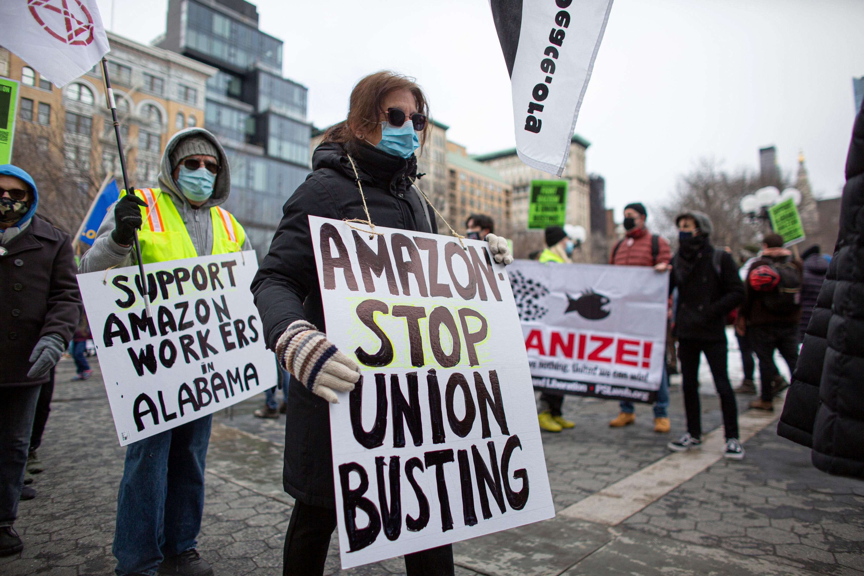 Opinion | Workers Want a Voice on the Job. Amazon Should Lead the Way |  Jennifer Bates