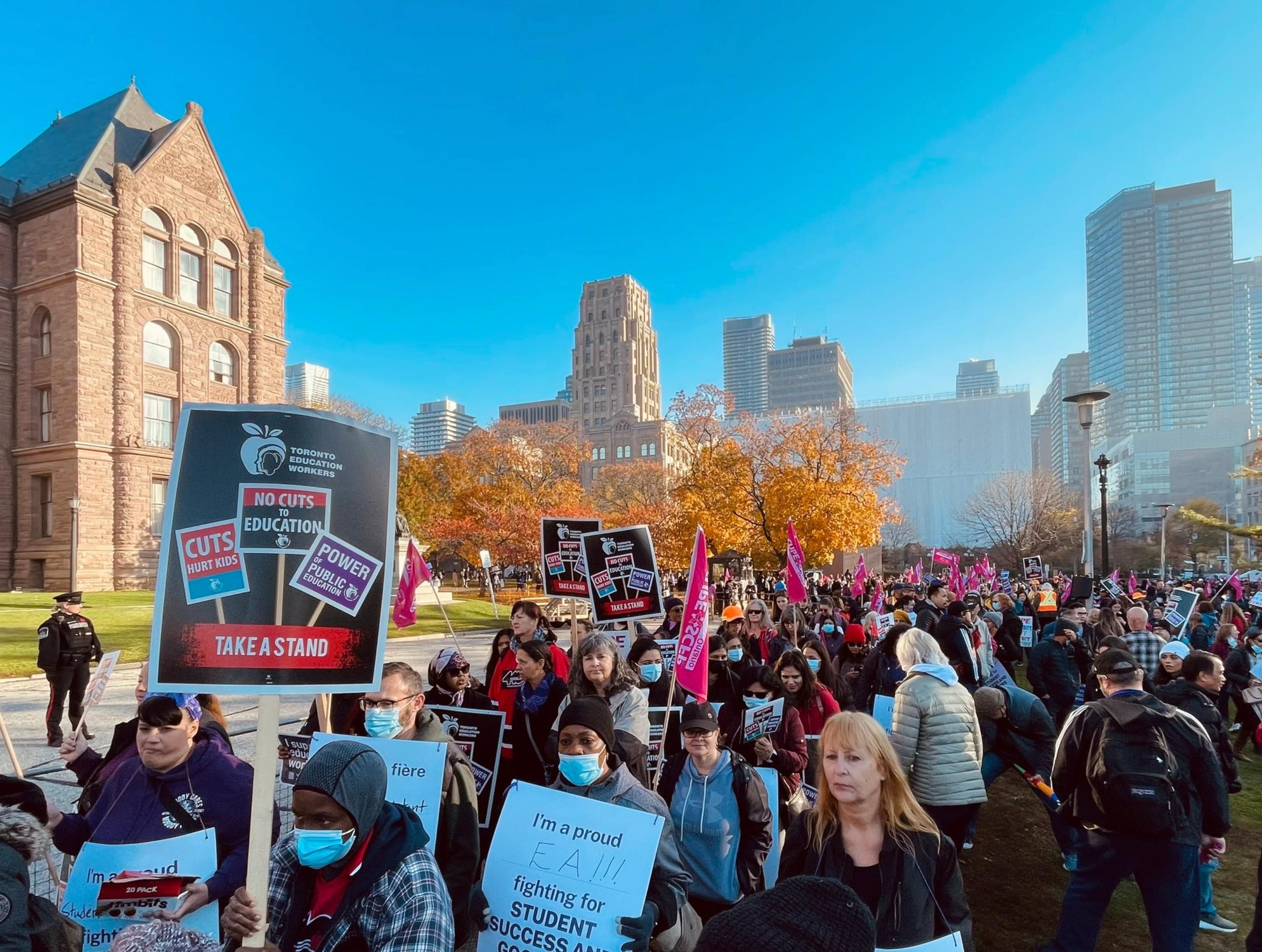 55 000 Ontario Education Workers Strike Despite Draconian New Anti 